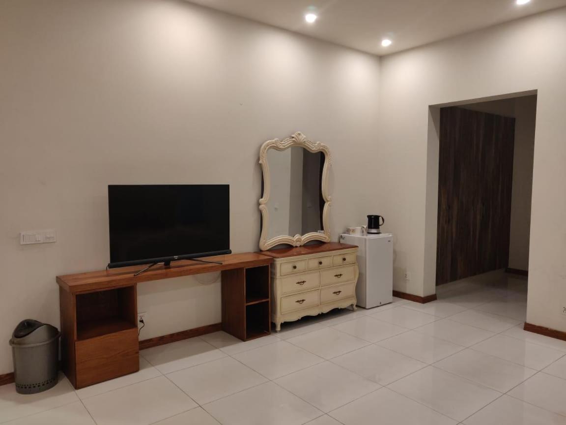Zaib Guest House E-11 이슬라마바드 외부 사진